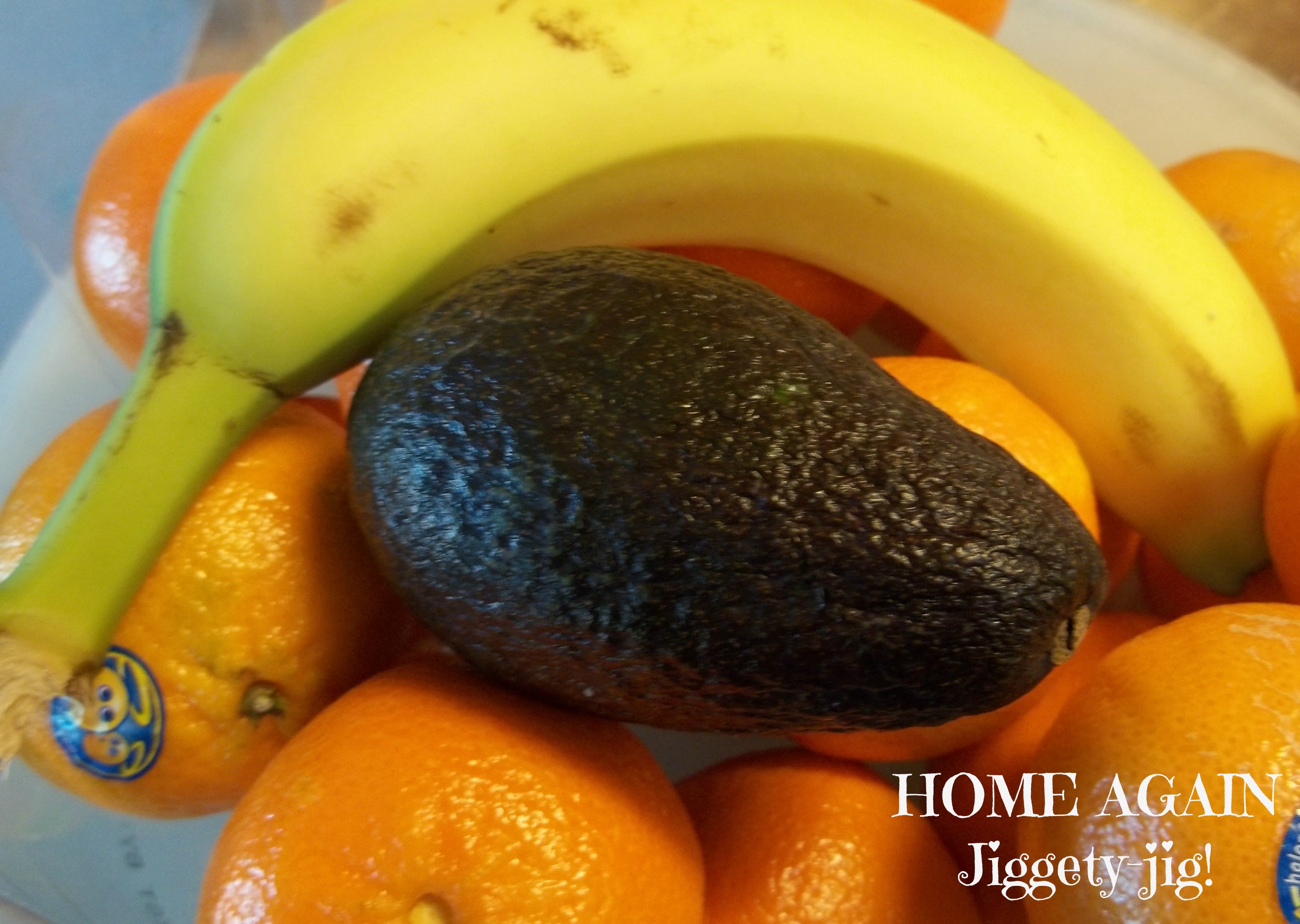 quickly ripen avocado with pears